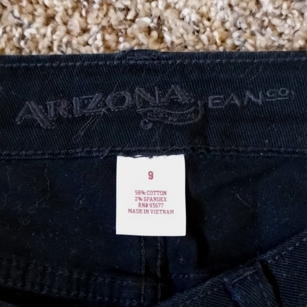 Arizona Jeans - Picture 3 of 4